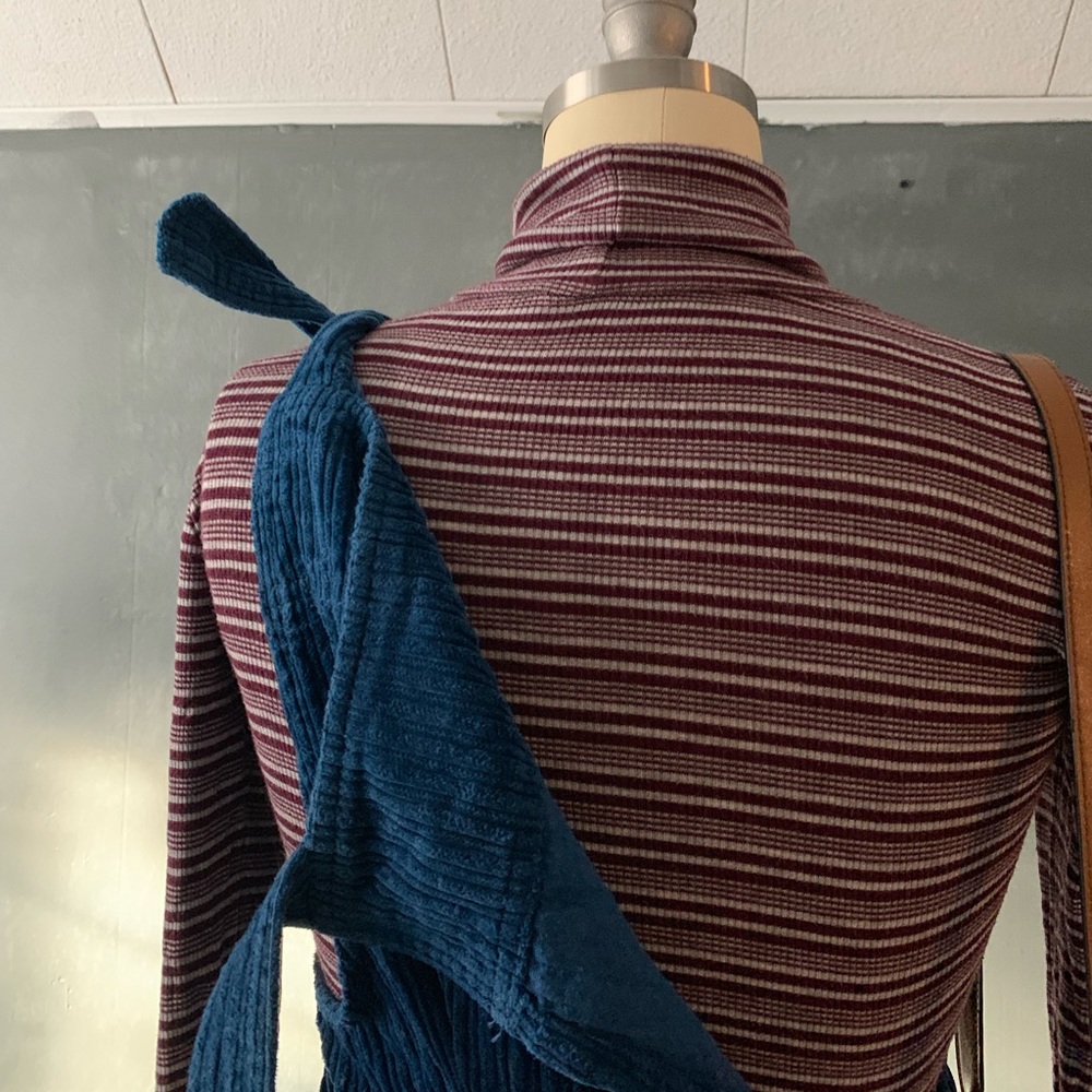 Striped turtleneck - Picture 3 of 5